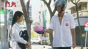 蓝二哥哥吃瓜视频,揭秘娱乐圈幕后真相