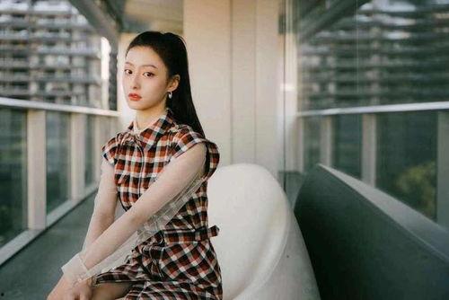 胡连馨视频完整版吃瓜,揭秘吃瓜背后的真相与争议