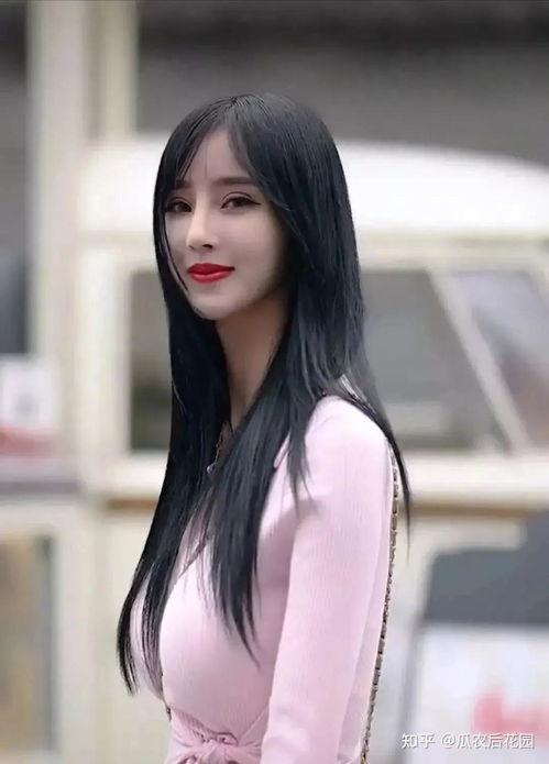 四川吃瓜视频网红是谁,揭秘网红背后的故事 第3张 四川吃瓜视频网红是谁,揭秘网红背后的故事 第3张