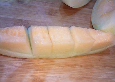 吃田瓜要削皮吗视频大全  第3张