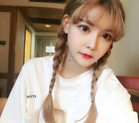 吃瓜韩安冉自拍视频,网红生活的真实写照  第3张